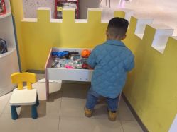 -爆米花儿童美发乐园