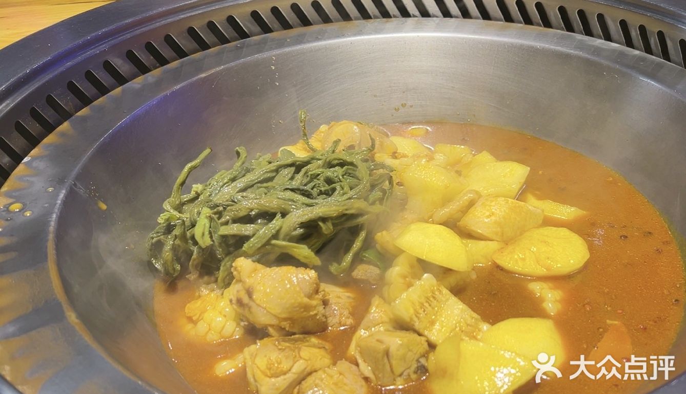 这家铁锅炖也太好吃了吧