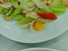 -大鸭梨烤鸭店(金顶街店)