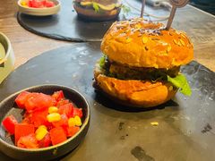 -HIGH FIVE哈福手工汉堡(桂林路店)