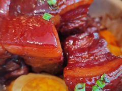 紫砂红烧肉-松鹤楼·非遗·苏帮菜(融科店)