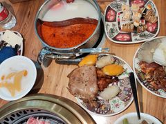 -汉江山料理级自助烤肉(荆州万达店)