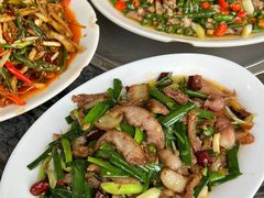 -江湖黑大兔(杨家坪店)