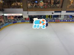 -正佳冰河湾真冰滑冰场