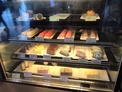 面包甜点陈列柜-麦当劳(禄口机场T2航站楼)