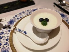 顺德双皮奶-Yan Ting 宴庭中餐厅(上海静安瑞吉酒店)