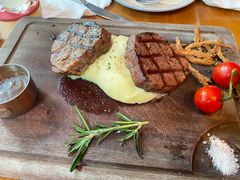 -FAT COW(虹梅路店)