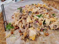 簸箕捞鸡-大树头森林餐厅(番禺广场店)