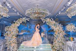 -曼格纳婚礼艺术中心(张江店)