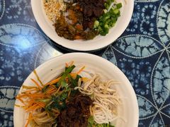 -桥香园云南过桥米线(金马碧鸡店)