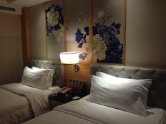 -华雅·云缦酒店(岳阳楼区火车站店)