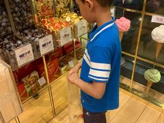 -VENCHI 闻绮(上海佛罗伦萨小镇店)