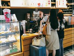 -星巴克臻选(郑州国贸360广场店)