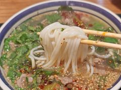 -云阿蛮云南生烫牛肉米线(奉贤路店)