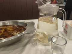 -鑫巴蜀小镇 · 水煮鱼专研店(玉桥店)