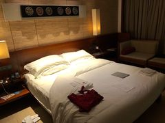 -三亚湾海居铂尔曼度假酒店