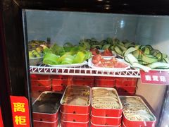 -钢管厂五区小郡肝串串香(奥克斯广场锦城万达店)