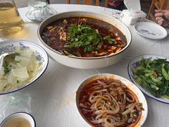 -陈胖子鱼庄(黄辣丁新津店)