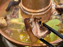 -岳记兴隆·青城腊排铜火锅(融创店)