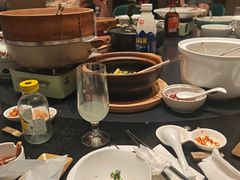 -忆江南·临江鱼馆