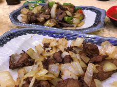 -维吾尔餐厅(宜山路店)