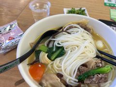 -蒙自源米线大王(花园城商场店)