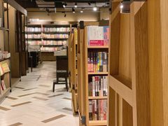 -诚品(信义店)