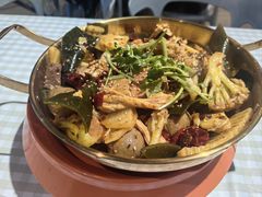 -小山城麻辣香锅(新邻生活广场店)