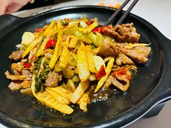 -九锅一堂酸菜鱼(新南凯德直营店)
