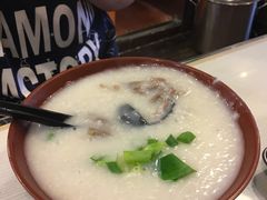 -大师傅粥品(埃华街)