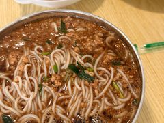 -正宗杨记普洱酸醋米线(总店)