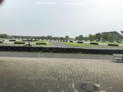 -上赛卡丁车世界