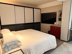 -府上酒店(广州火车站越秀公园地铁站店)