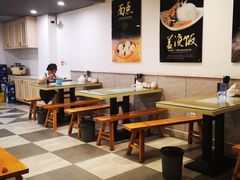 大堂-老电影院饺店(休宁店)