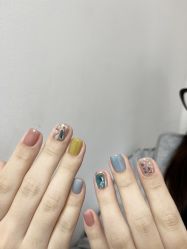 -UMl Nail 尤米美甲美睫半永久