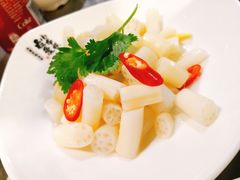 -龙巢盱眙龙虾·牛蛙·烧烤宵夜(八卦岭店)