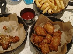 -必胜客(WOW中心城店)