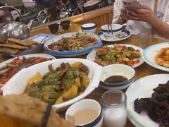 -鹤乡东北菜(崮山路店)