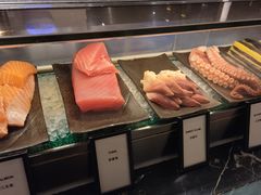 -广州万富希尔顿酒店-感趣自助餐厅·生蚝海鲜刺身