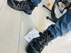 -SALOMON萨洛蒙(北京王府中环店)