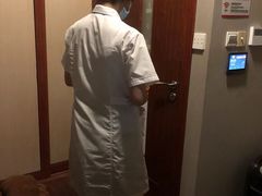 -裕和堂中医推拿艾灸(太古汇臻品店)