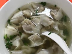 -周震馄饨