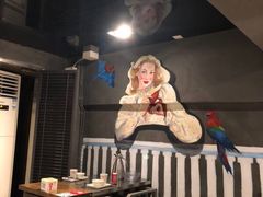 -龙巢盱眙龙虾·牛蛙·烧烤宵夜(八卦岭店)