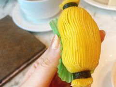 金枕榴莲酥-唐阁海景中餐厅·早茶·粤菜•生日聚餐(海口朗廷酒店)