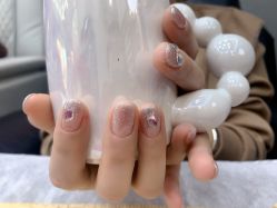 -丹曦·美甲美睫