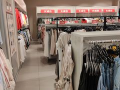 -H&M(星河城店)