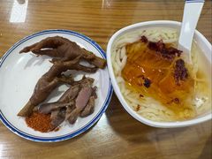 -再回首鸡肉米线(人民路一店)