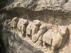 -鹦鹉寺公园