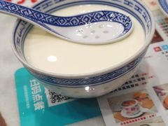 -广信牛奶甜品世家(台东店)