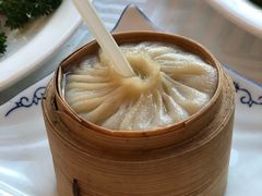 -新镇江酒家(南京西路店)